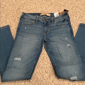 Brand new Hollister Skinny jeans
